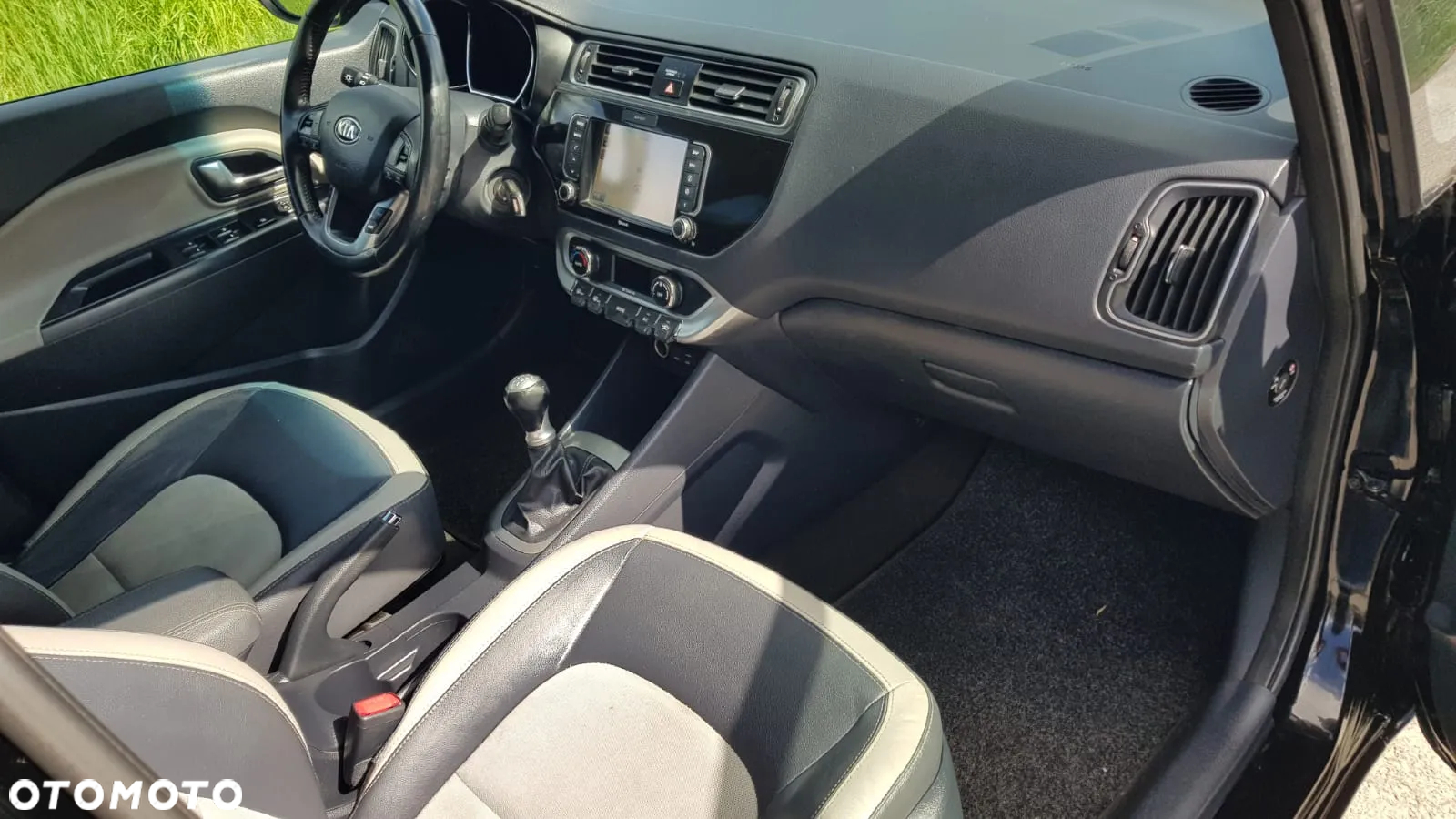 Kia Rio - 13