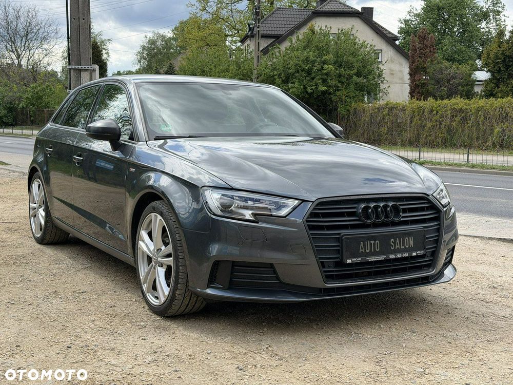 Audi A3 Sportback - 3