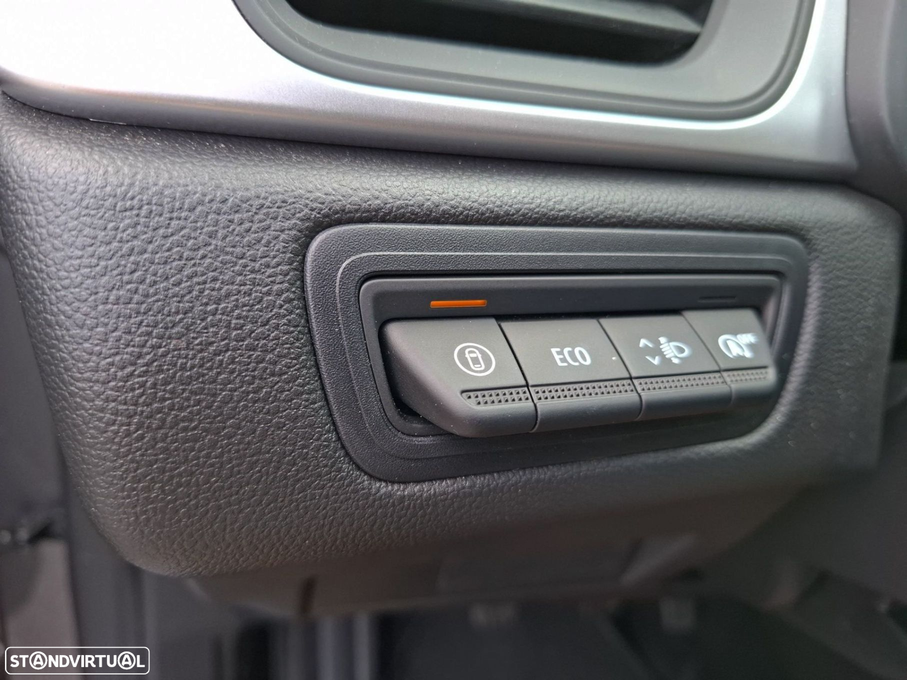 Renault Captur - 19