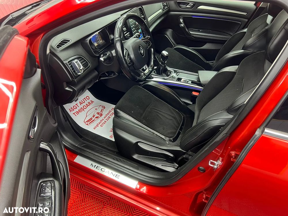 Renault Megane - 11
