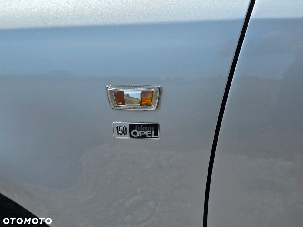 Opel Corsa 1.4 16V 150 Jahre - 29