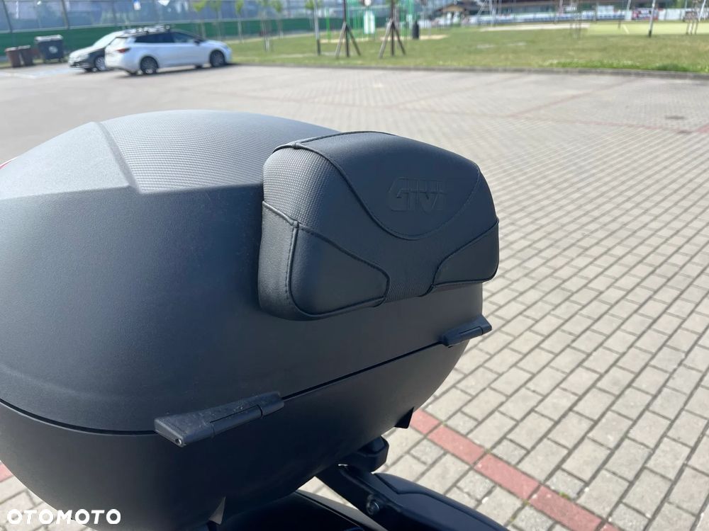 Honda NSS - 8