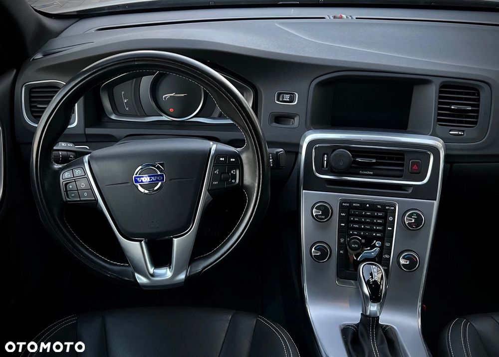 Volvo S60 D3 Geartronic Linje Svart - 9