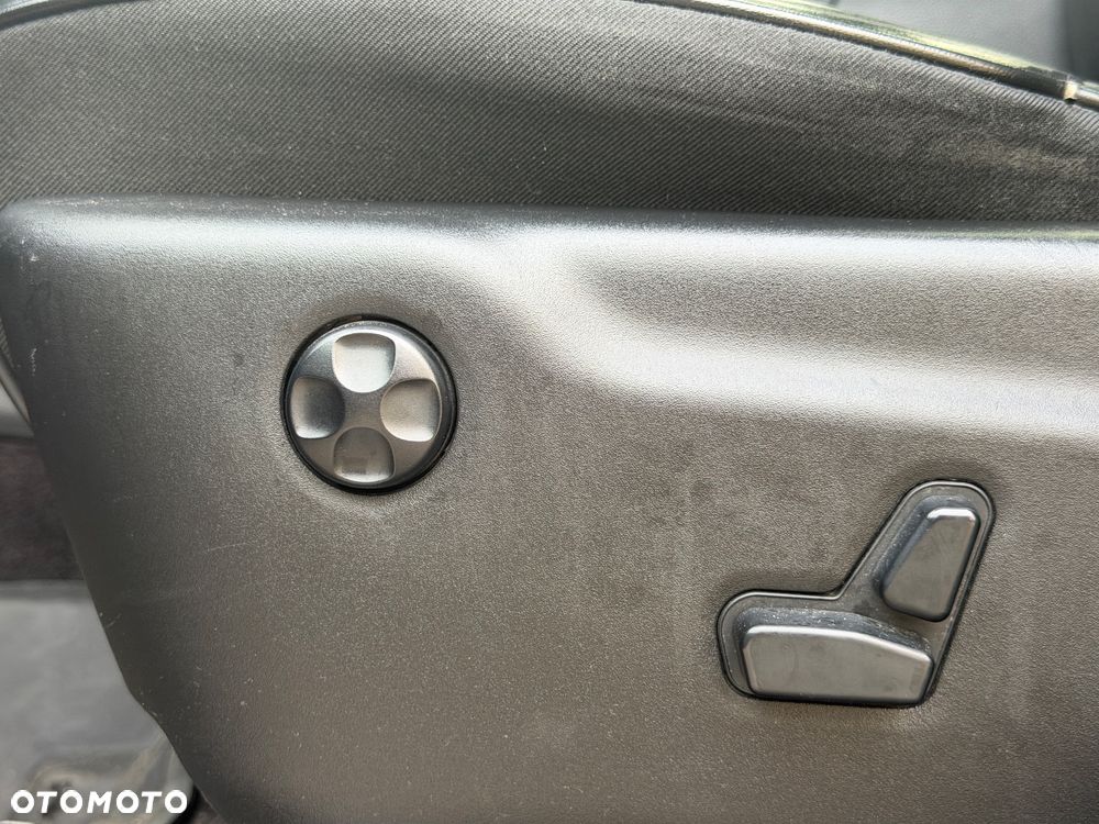 Jeep Grand Cherokee 3.6 V6 Summit - 27