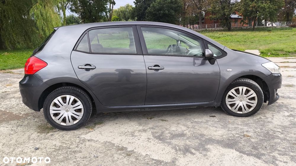 Toyota Auris 1.6 VVT-i Sol MM - 7