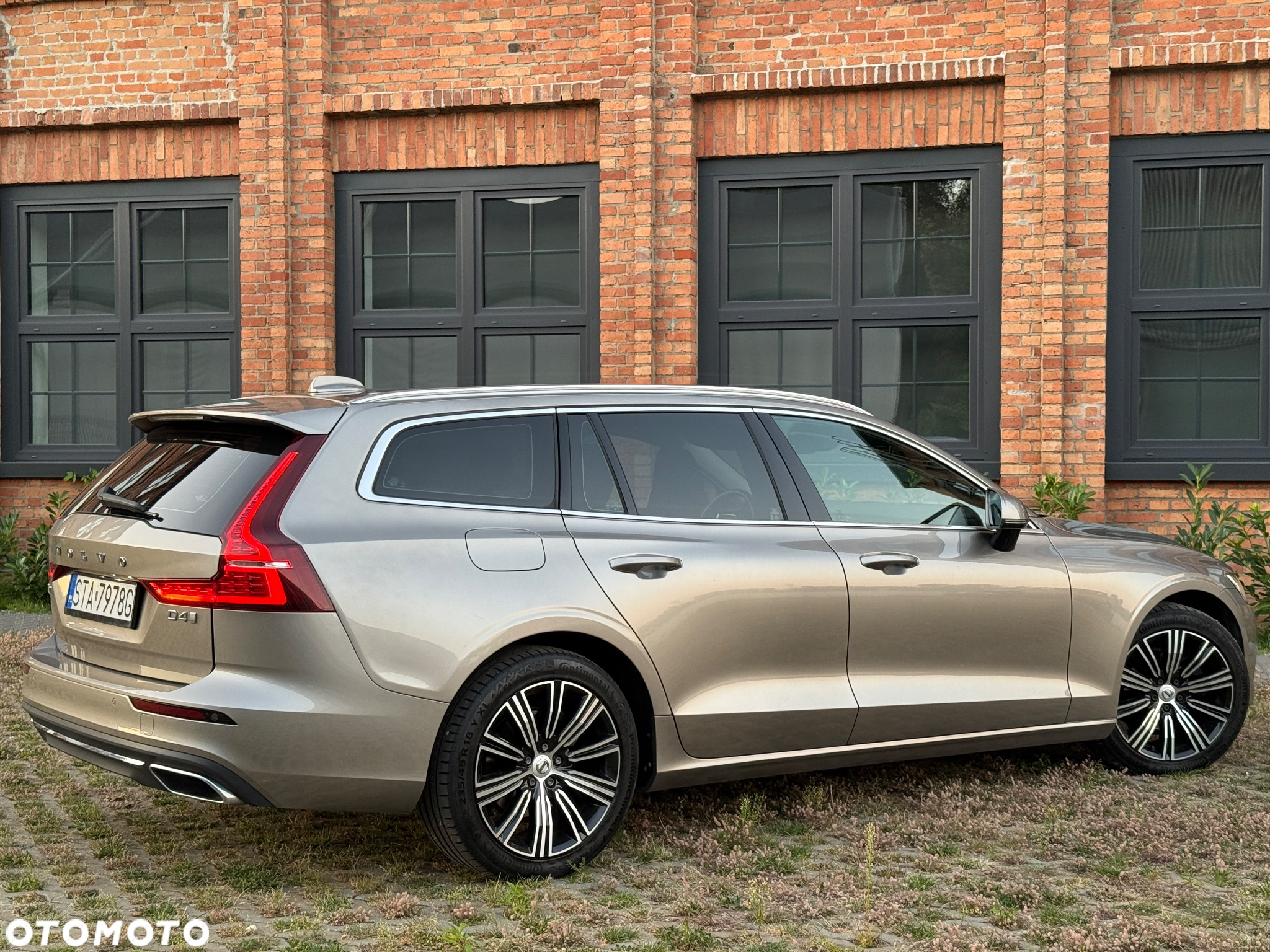 Volvo V60 D4 Geartronic Inscription - 11