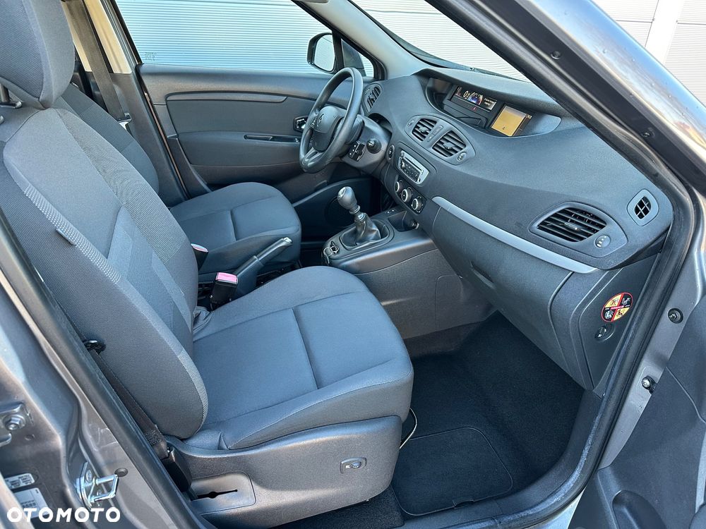 Renault Scenic 1.6 16V 110 TomTom Edition - 7