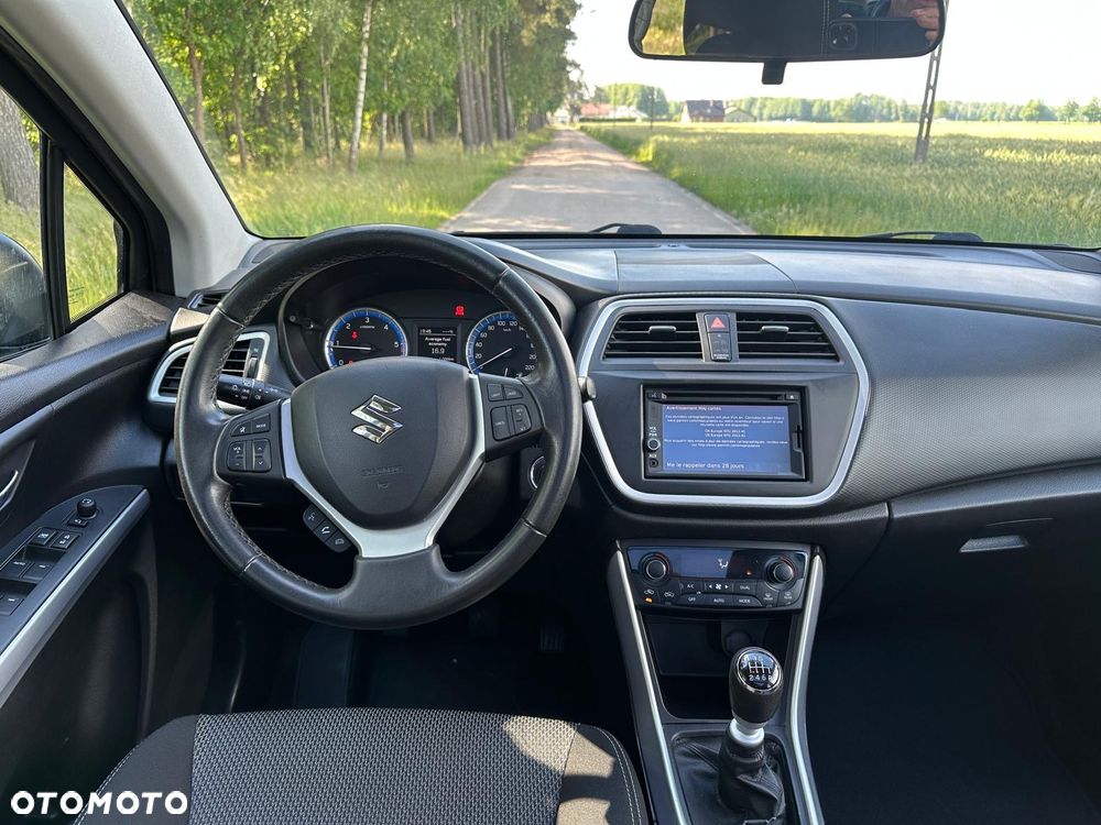 Suzuki SX4 S-Cross 1.6 DDiS 4x2 Comfort+ - 10