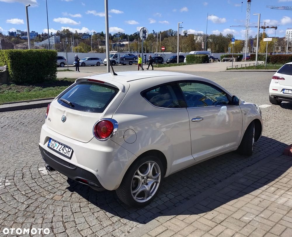 Alfa Romeo Mito 1.4 TB Distinctive - 8
