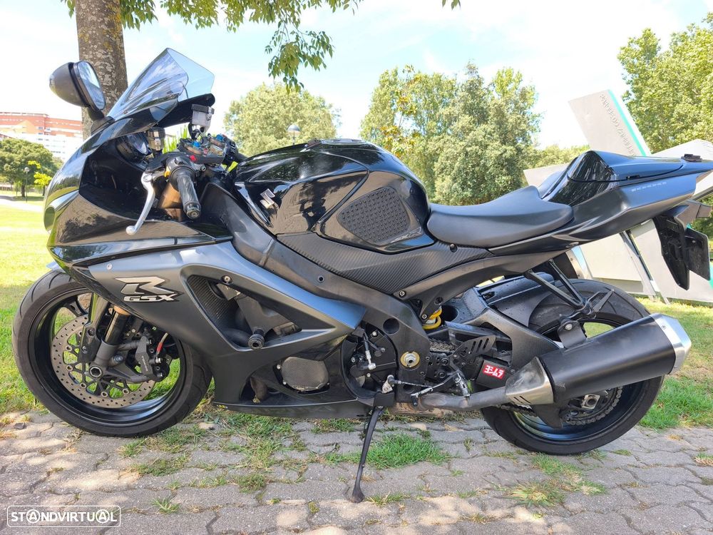 Suzuki GSX-R 1000 - 16
