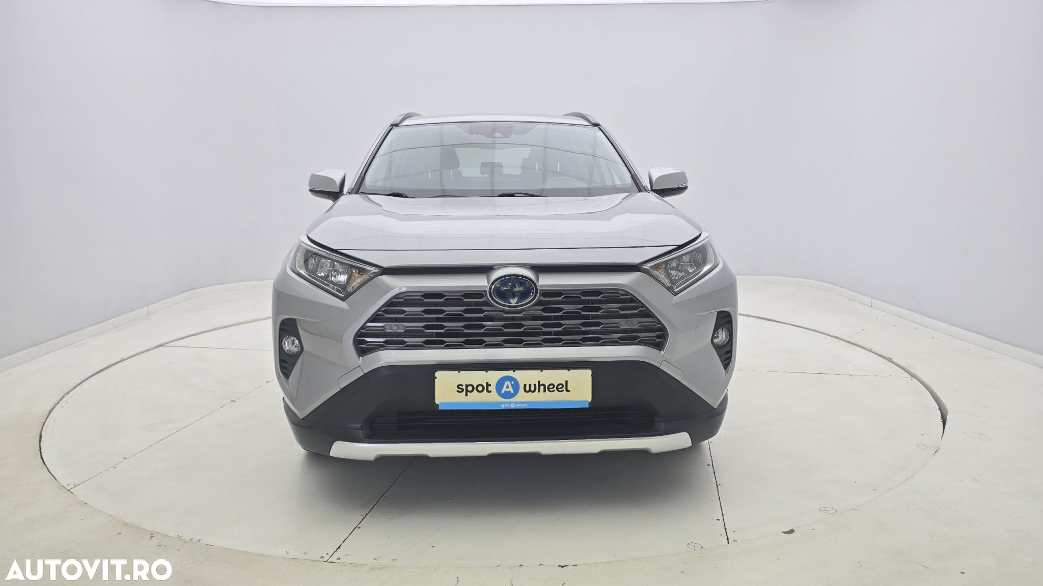 Toyota RAV4 - 2