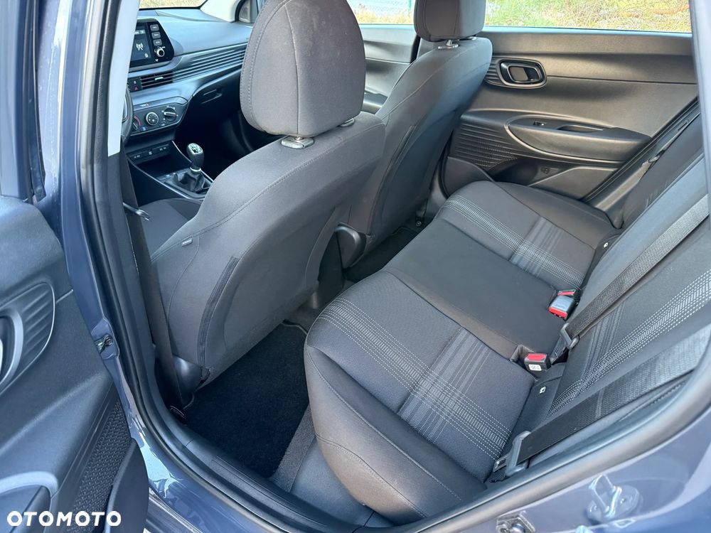 Hyundai i20 - 13