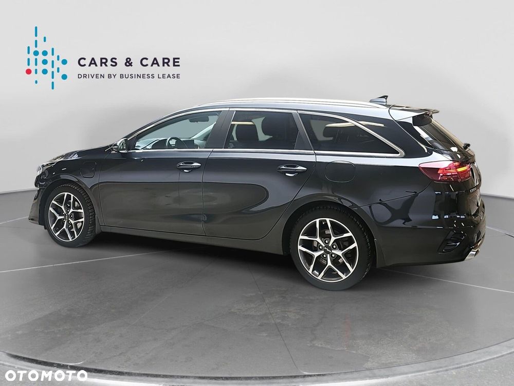 Kia Ceed 1.6 GDI PHEV Business Line DCT - 29