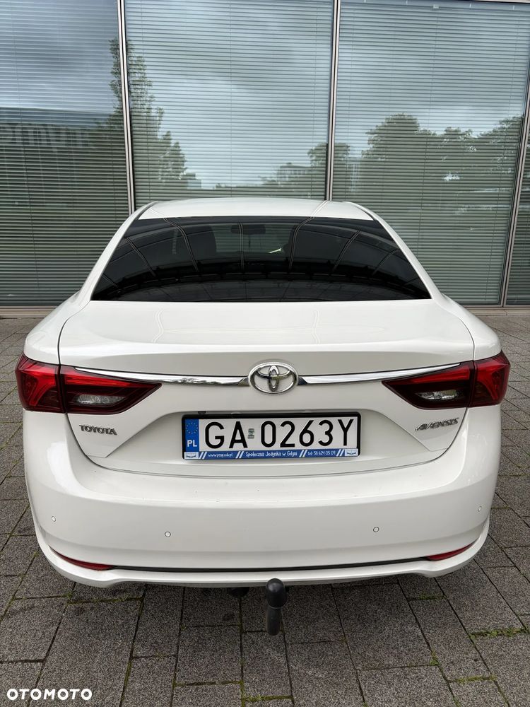 Toyota Avensis 1.8 Prestige MS - 22