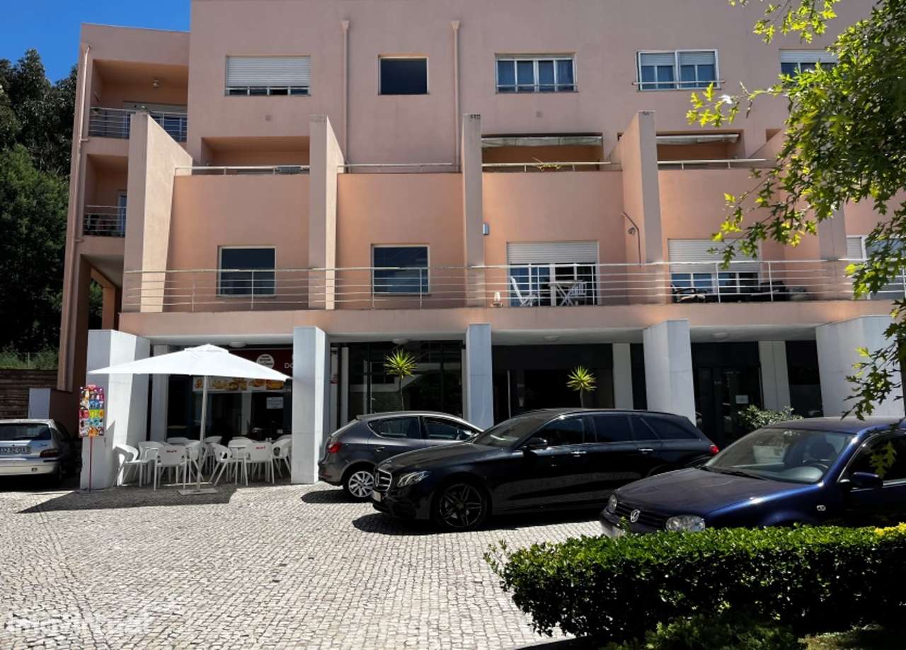 Apartamento T1 com Varanda e Estacionamento em Vila Nova de Gaia - Grande imagem: 2/6