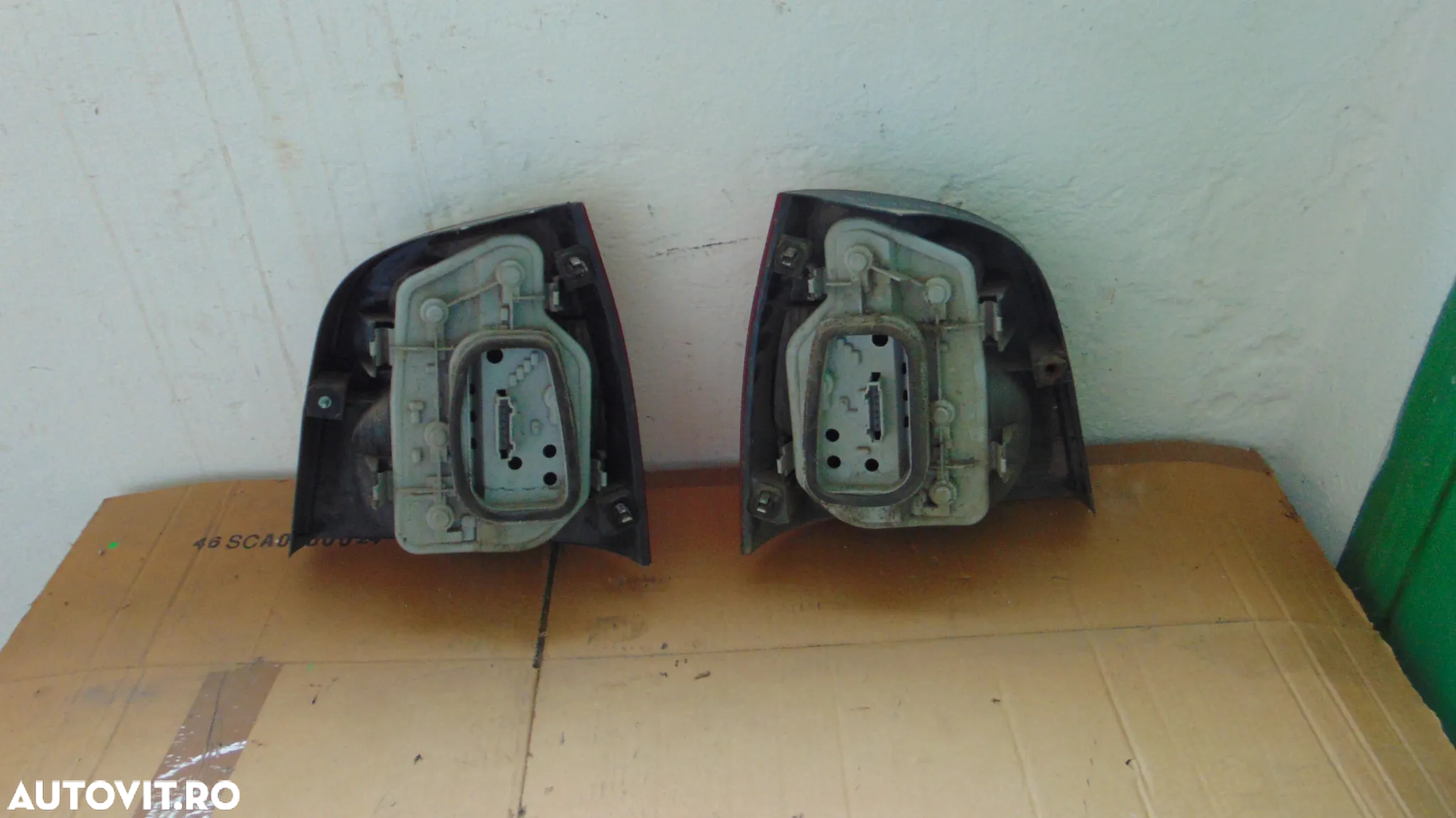 Stopuri stanga dreapta VW Polo 9 N an 2002-2005 - 4