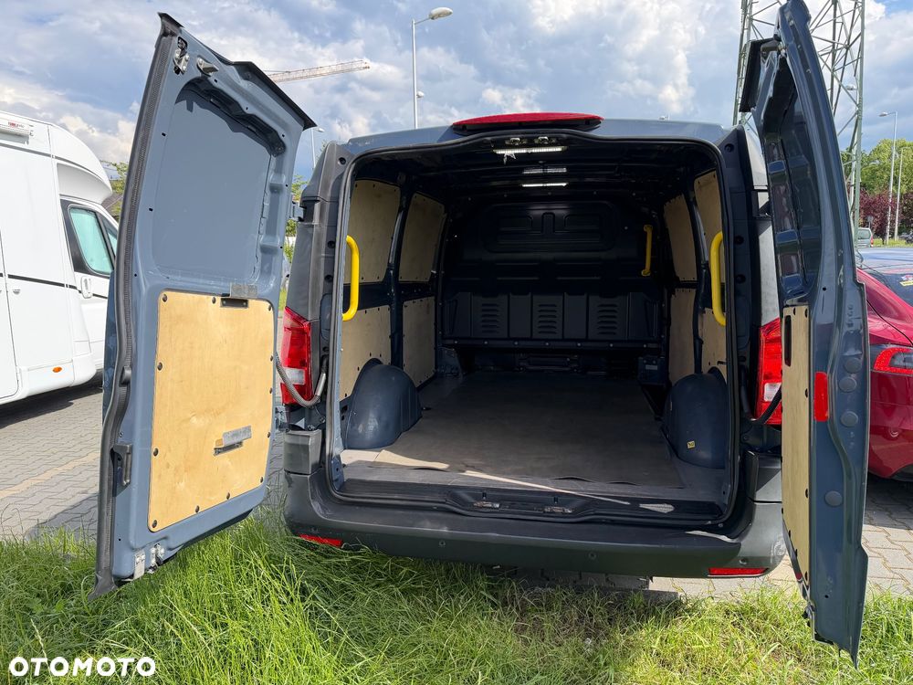 Mercedes-Benz Vito - 18