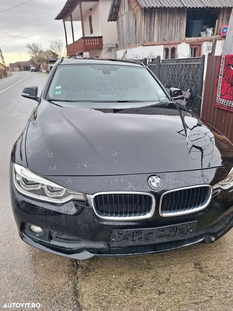 BMW Seria 3 318d Aut. - 12