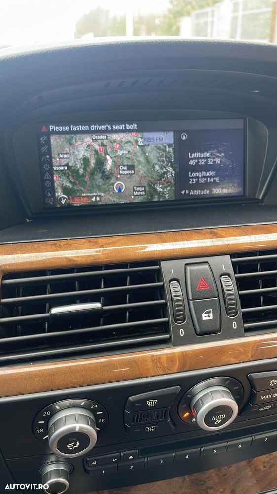 BMW Seria 5 520d - 11