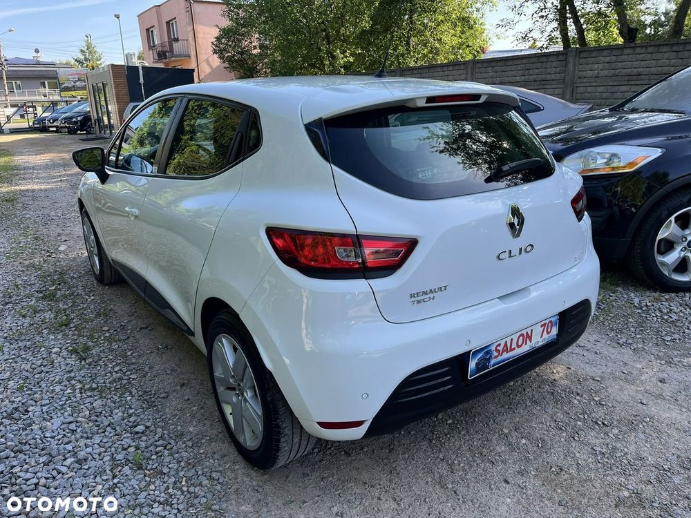 Renault Clio - 6