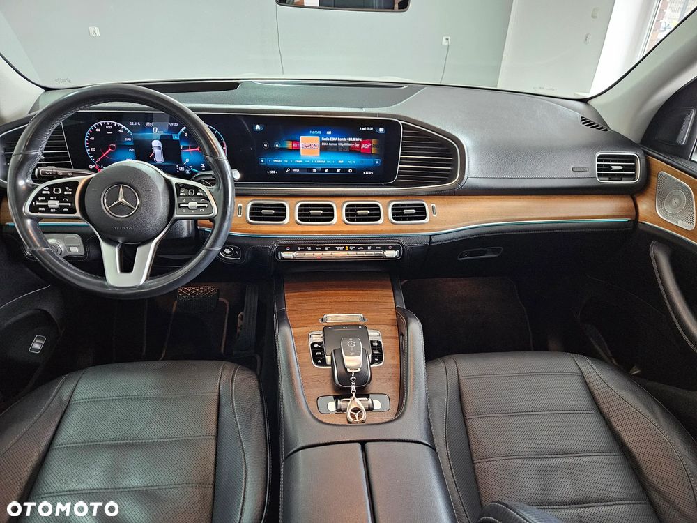 Mercedes-Benz GLE - 25