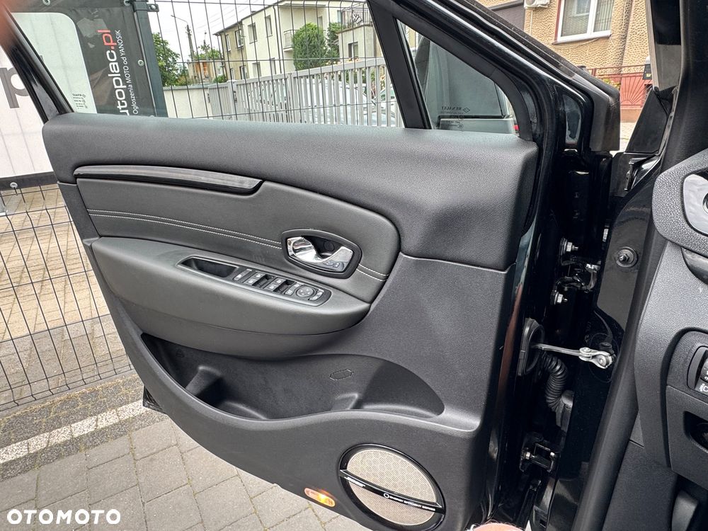 Renault Grand Scenic - 28