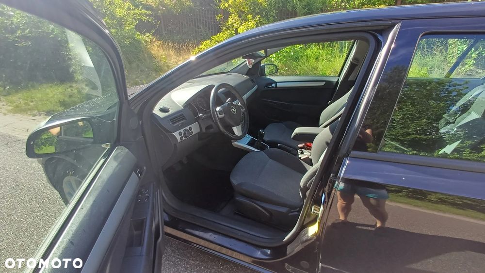 Opel Astra 1.6 Cosmo - 3
