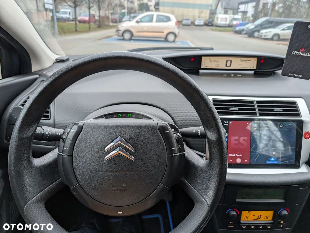 Citroën C4 1.6 VTi Equilibre - 4