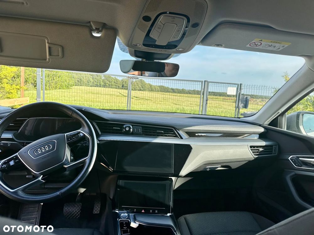 Audi e-tron 50 quattro - 27