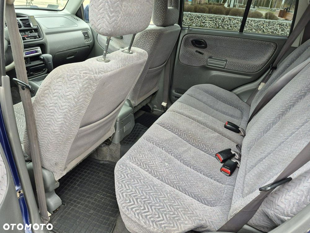 Suzuki Grand Vitara - 11