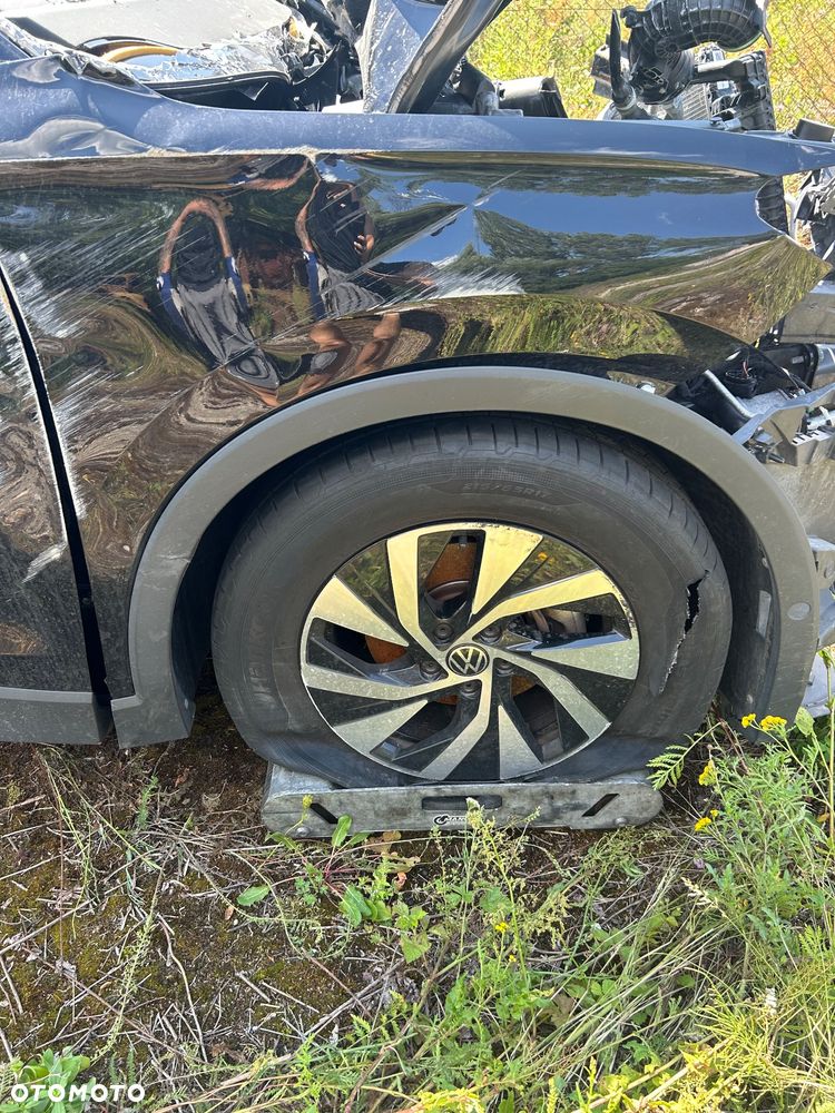 Volkswagen Tiguan - 14
