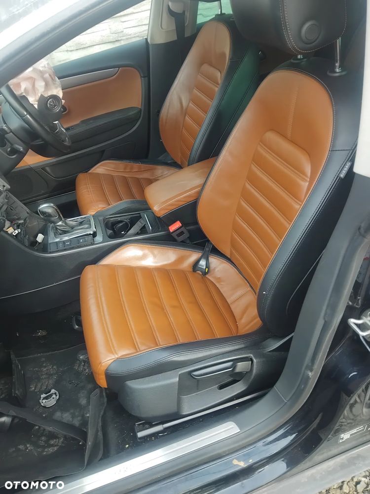 Fotele kanapy Passat CC - 1