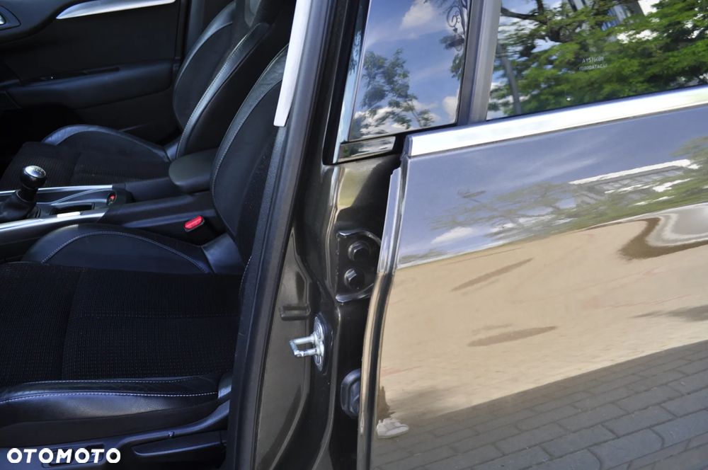 Citroën C4 1.6 VTi Equilibre - 7