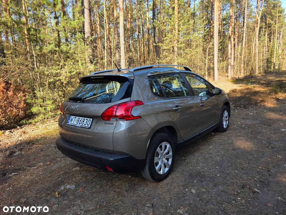 Peugeot 2008 1.2 VTi Allure - 4