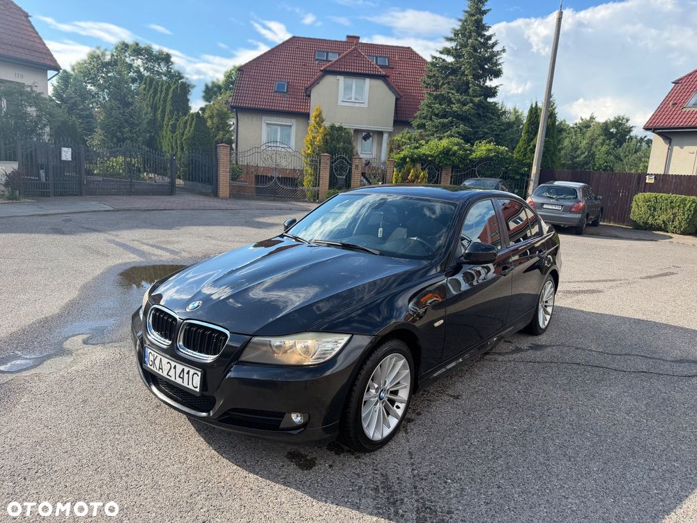 BMW Seria 3 318i - 2