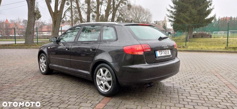 Audi A3 Sportback 2.0 TDI DSG S line Sportpaket plus - 18