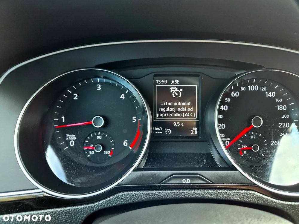 Volkswagen Passat Variant 2.0 TDI (BlueMotion Technology) Trendline - 30