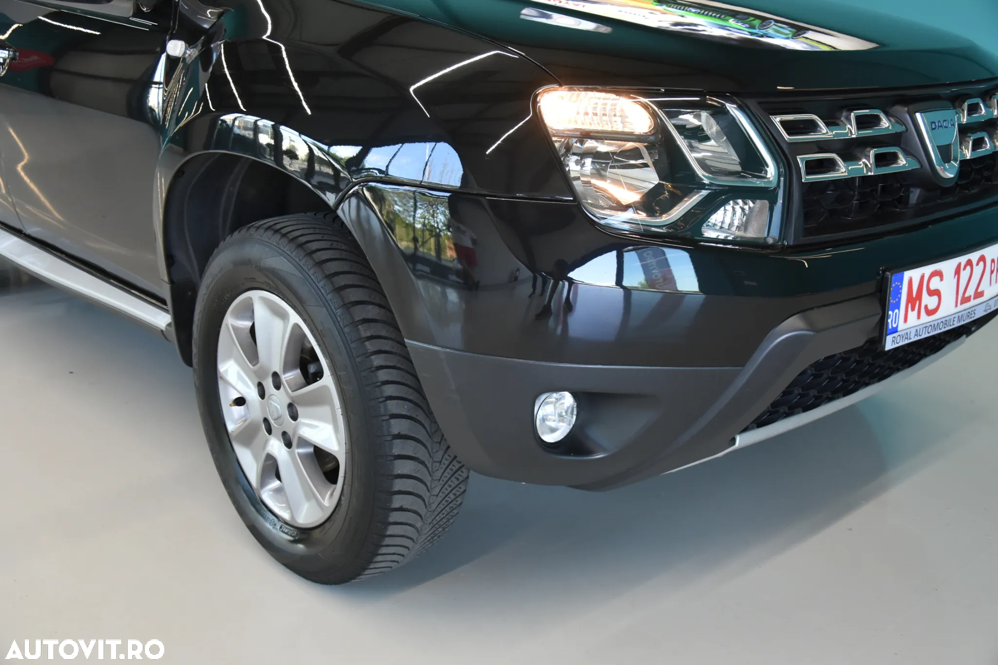 Dacia Duster 1.6 4x2 Laureate - 14