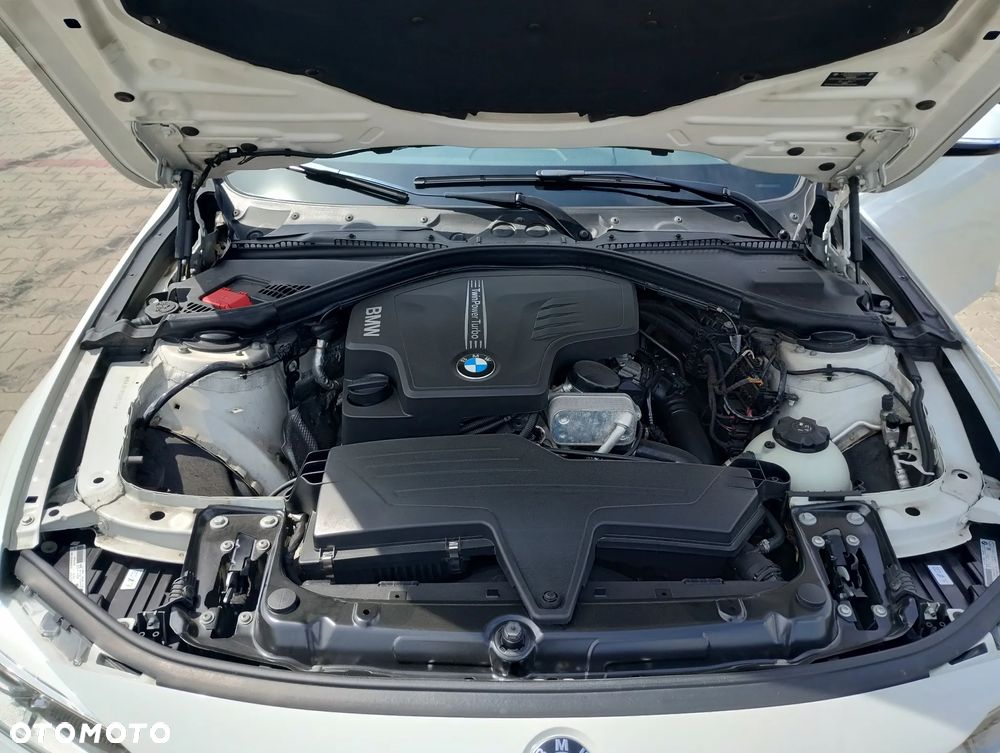 BMW Seria 3 - 17
