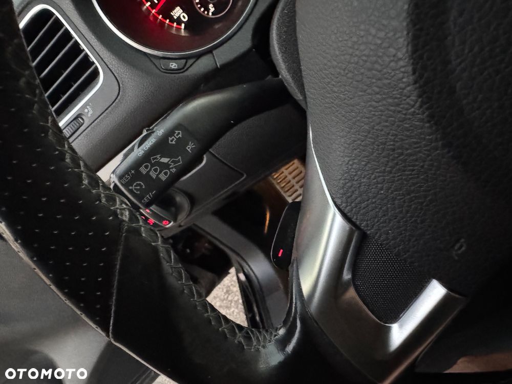 Volkswagen Golf 2.0 TDI DPF DSG GTD - 25