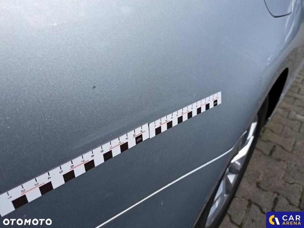 Volkswagen Passat - 24