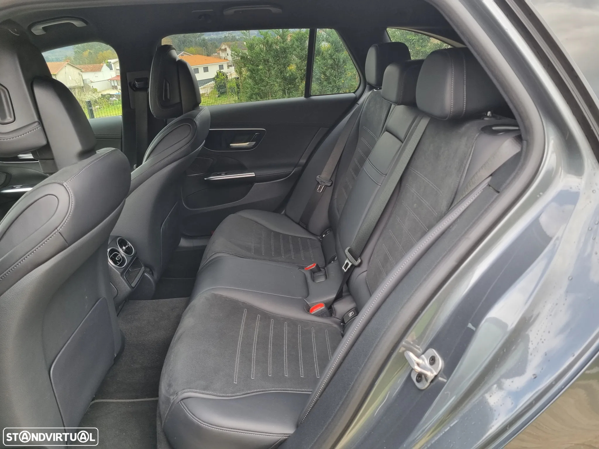 Mercedes-Benz C 300 de AMG Line - 31