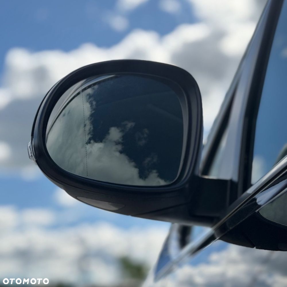 Volkswagen Sharan - 16