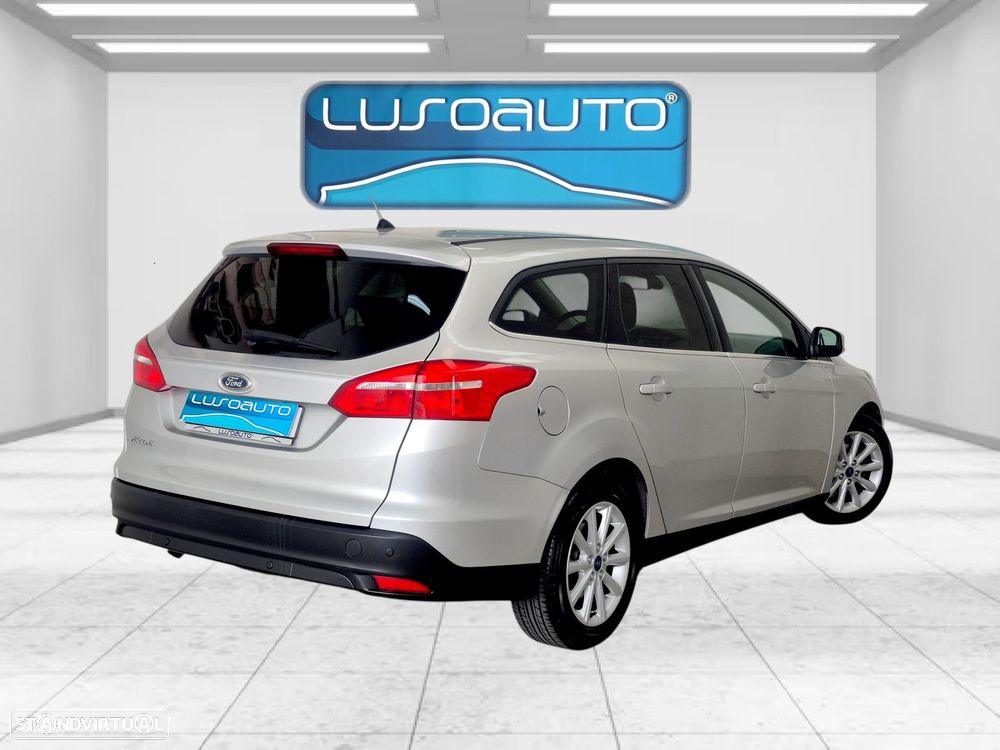 Ford Focus SW 1.5 TDCi Titanium - 4
