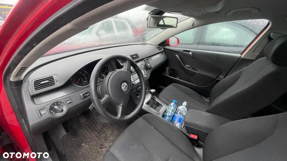 VW PASSAT B6 na części!!! Kolor : LY3D - 6