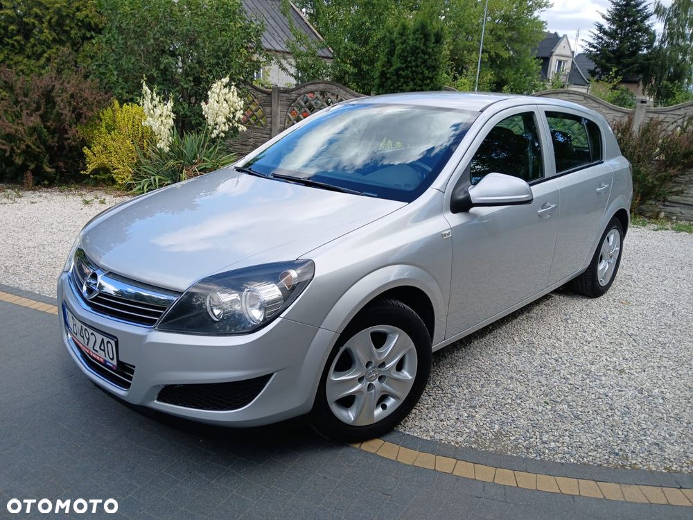 Opel Astra 1.6 - 17
