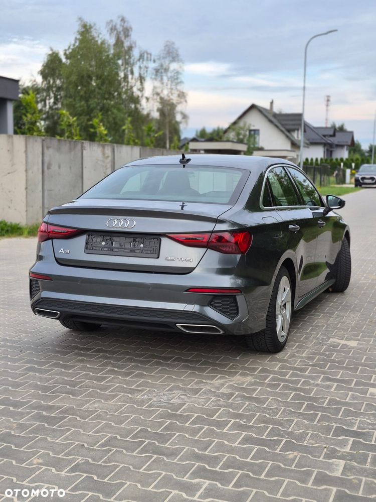 Audi A3 Limousine 35 TFSI S tronic S line - 4