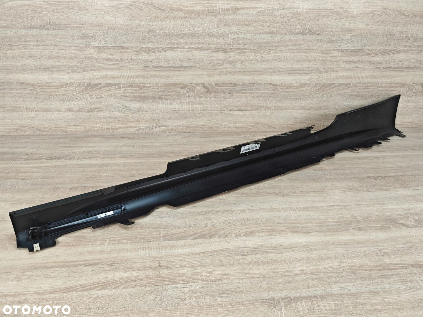 NAKŁADKA PROGOWA PRAWA BMW 4 G22 G23 COUPE M-PAKIET 8075868 C4E 26km - 8