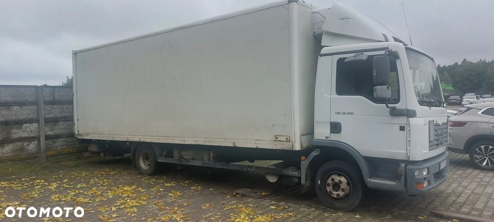 MAN TGL 12.180 Izoterma winda agregat - 1