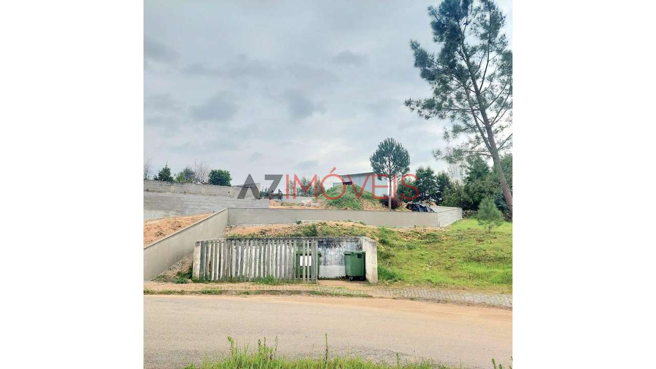 Lote Urbano com 971 m2, Abrantes - Grande imagem: 3/13